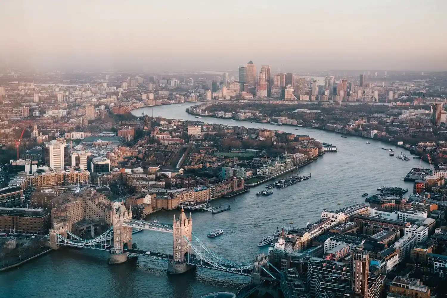 International courier from Chennai to UK